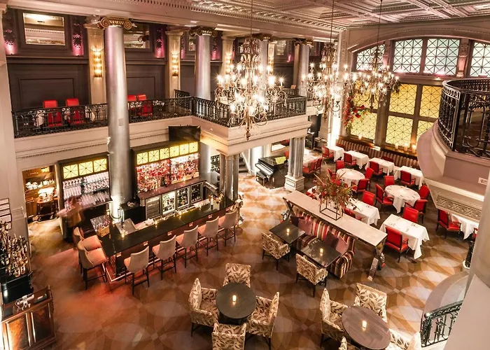 Hotel Le St. James Montreal